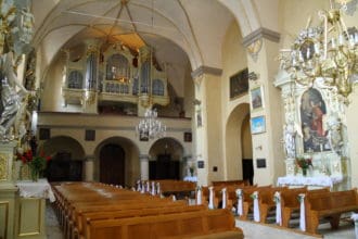 Janowiec - kościół