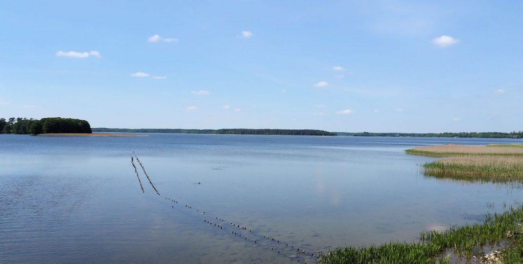 Łaśmiady Lake