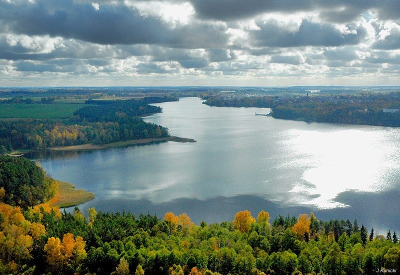 Olecko Wielkie ežeras. Nuotrauka J. Kunicki - Olecko. CCBY 3.0 licencija